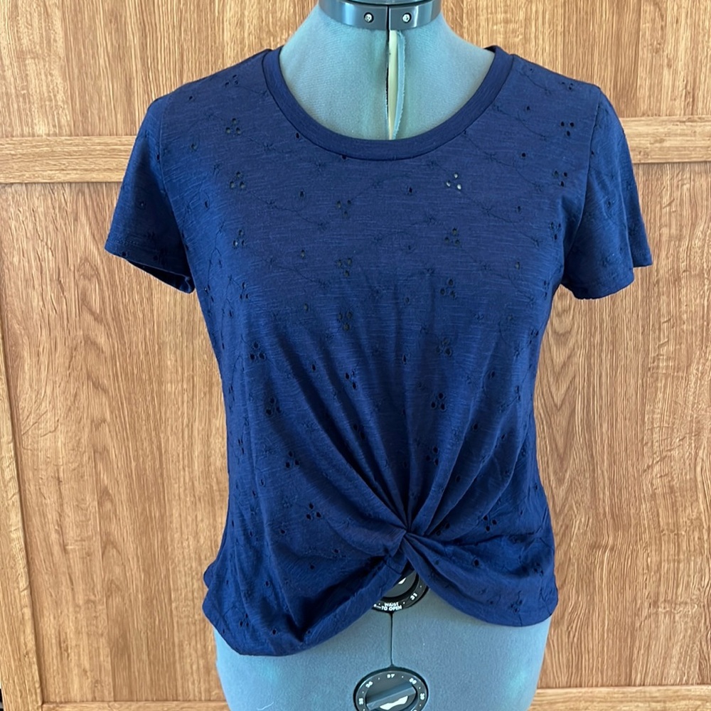 NWT Jun & Ivy Top